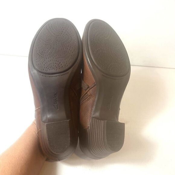 Clarks Collection Womens Pumps Shoes Size 8.5M Brown Leather Slip On Clog Bootie - Picture 11 of 11